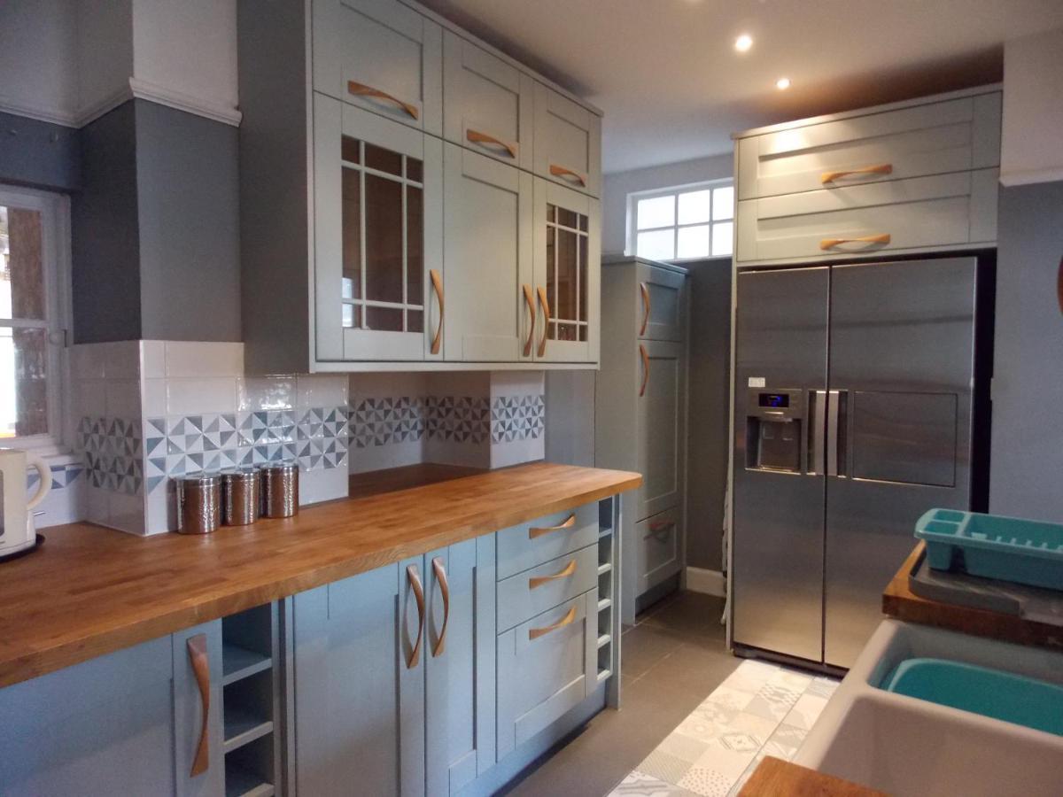 Carvetii - Halite House - 3 Bed House Sleeps Up To 5 People Apartment Tillicoultry Exterior photo