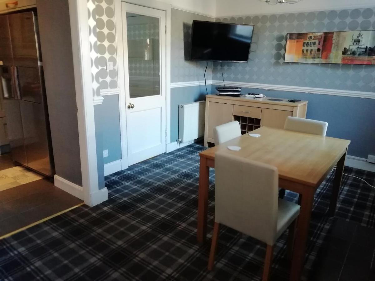 Carvetii - Halite House - 3 Bed House Sleeps Up To 5 People Apartment Tillicoultry Exterior photo